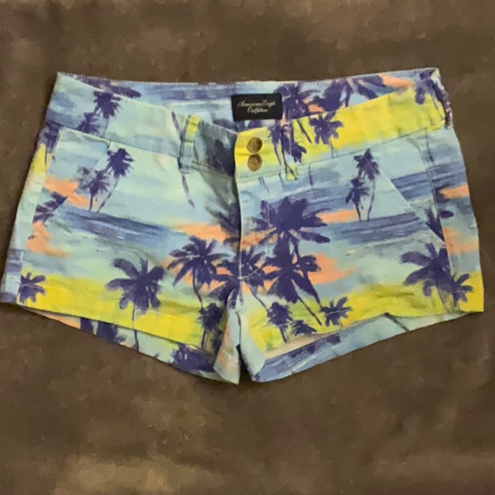 Pastel Palm Tree print American Eagle Outfitters Shorts.